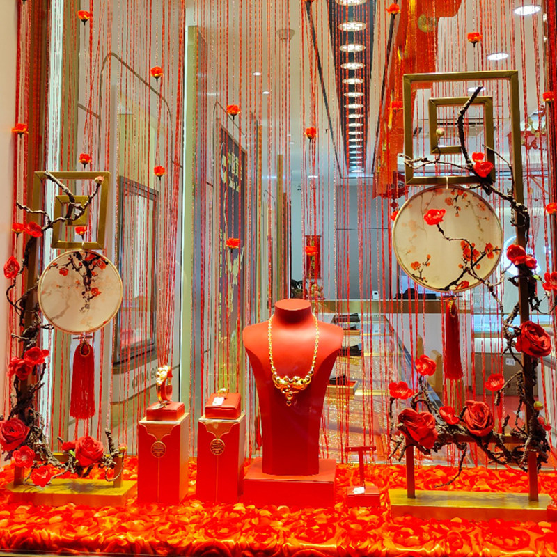 新年店面橱窗装饰道具春节店铺金店珠宝店活动布置红色节庆摆件