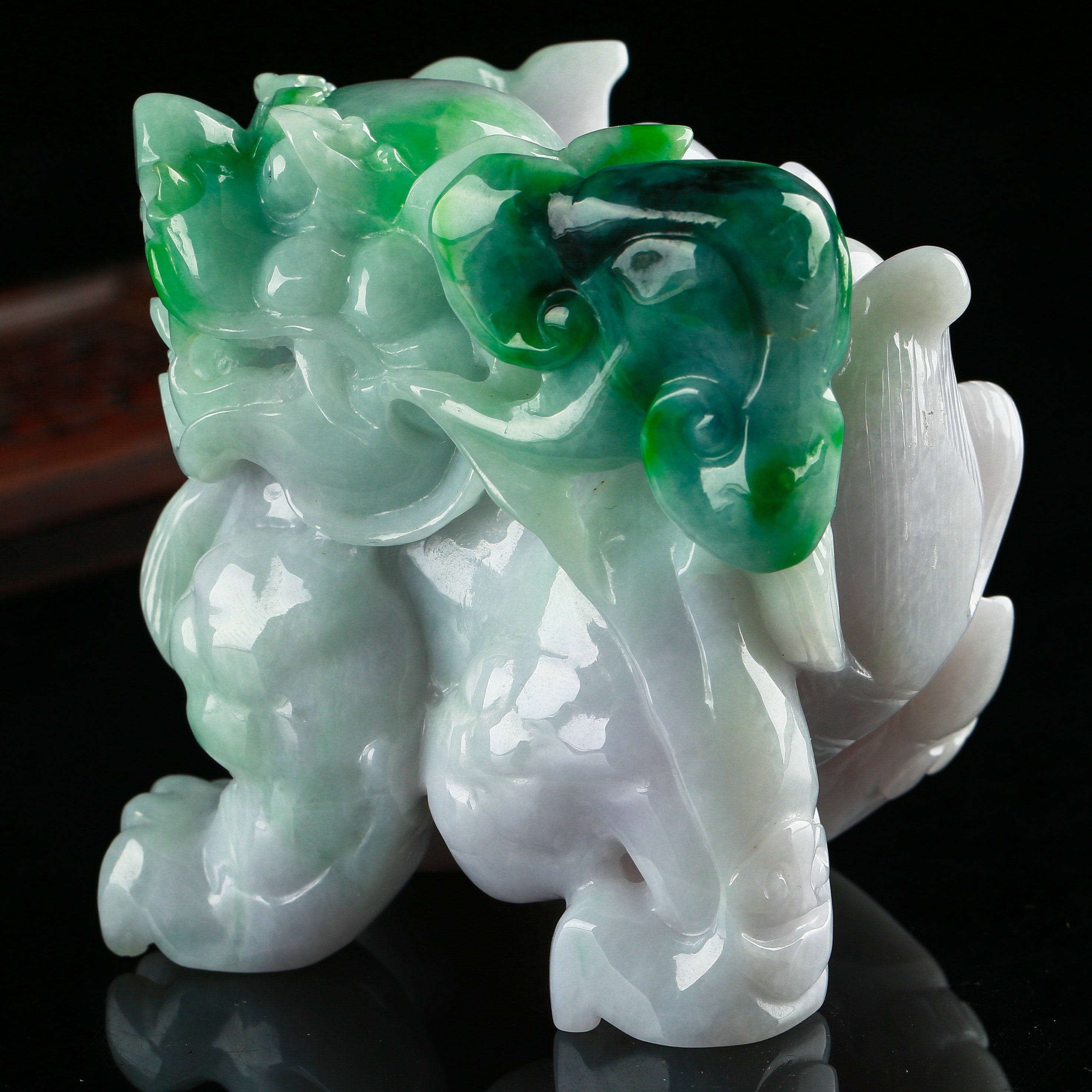 大件厚装细糯种飘绿貔貅摆件 0.41kg