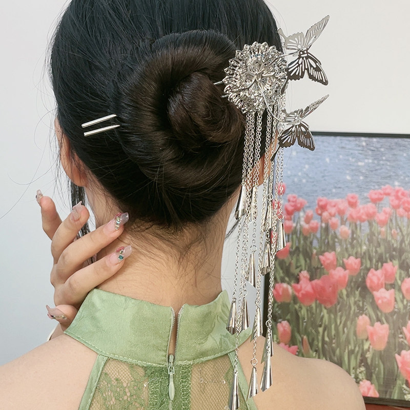 新中式网红金属蝴蝶步摇流苏发簪女高级感简约现代簪子发钗子小众