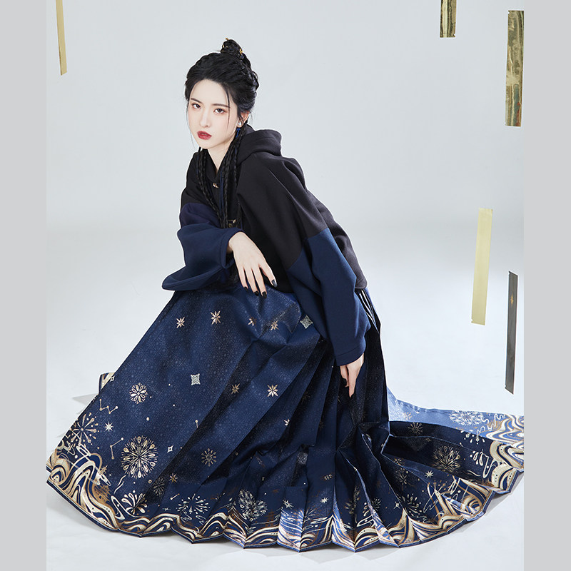 织造司原创[火树银花]琵琶袖拼接卫衣织金马面裙汉服明制