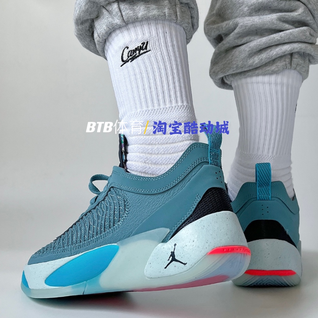 JORDAN LUKA 1 S PF 卢卡1男子实战低帮篮球鞋 DR9829-400