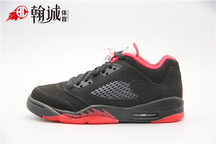 翰诚体育AirJordan5Low黑红女正品37.5码