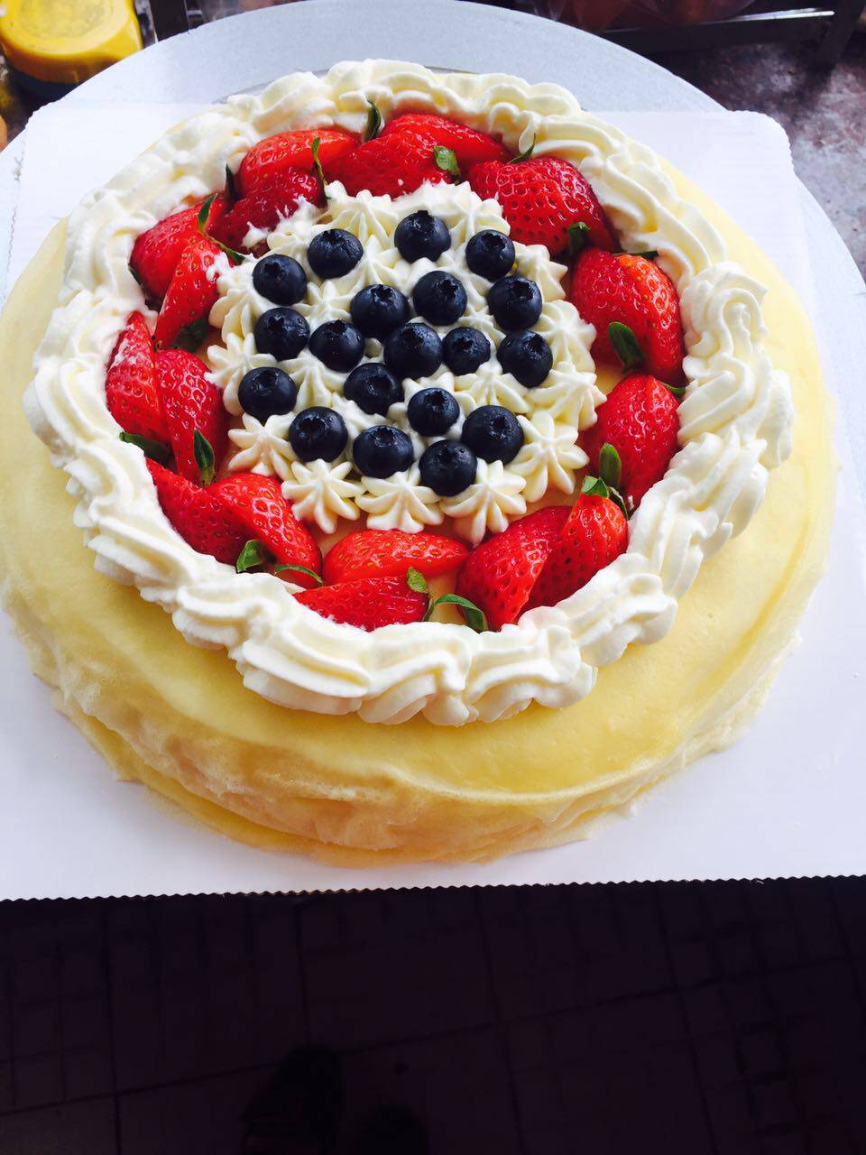 热销榴莲千层蛋糕 提拉米苏_新鲜水果定制生日蛋糕动物奶油芒果榴莲