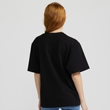 Uniqlo Women's (UT)BE x TM Printed T-shirt (Billie Eilish) (Short Sleeve) 430599