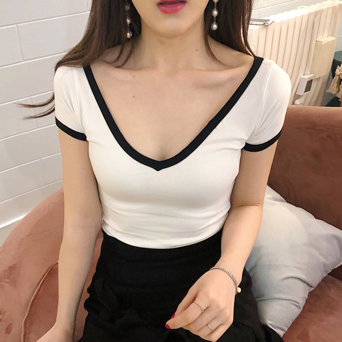 大码胖mm夏季新款双v领t恤内搭深v领上衣女修身显瘦短袖低胸打底