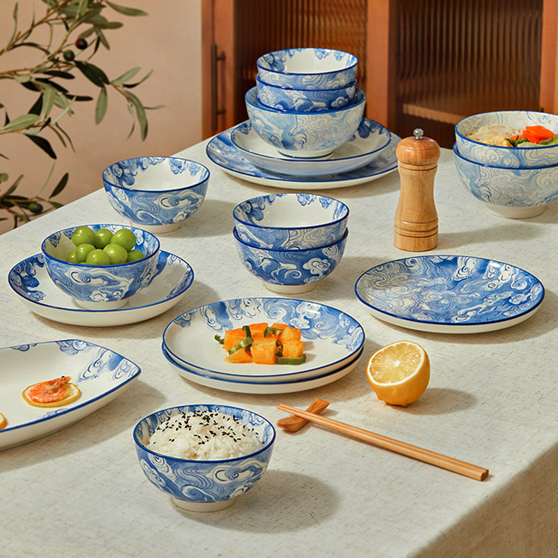 墨色原创中式青花瓷碗碟套装家用景德镇陶瓷乔迁餐具碗盘礼盒云纹