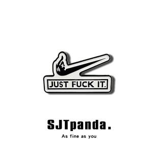 sjtpanda原创设计师潮牌法克油胸针恶趣味徽章创意可爱礼物小别针