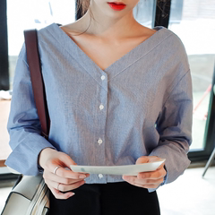 2016秋装新款韩版V领细条纹衬衫女OL单排扣显瘦衬衣长袖打底衫潮
