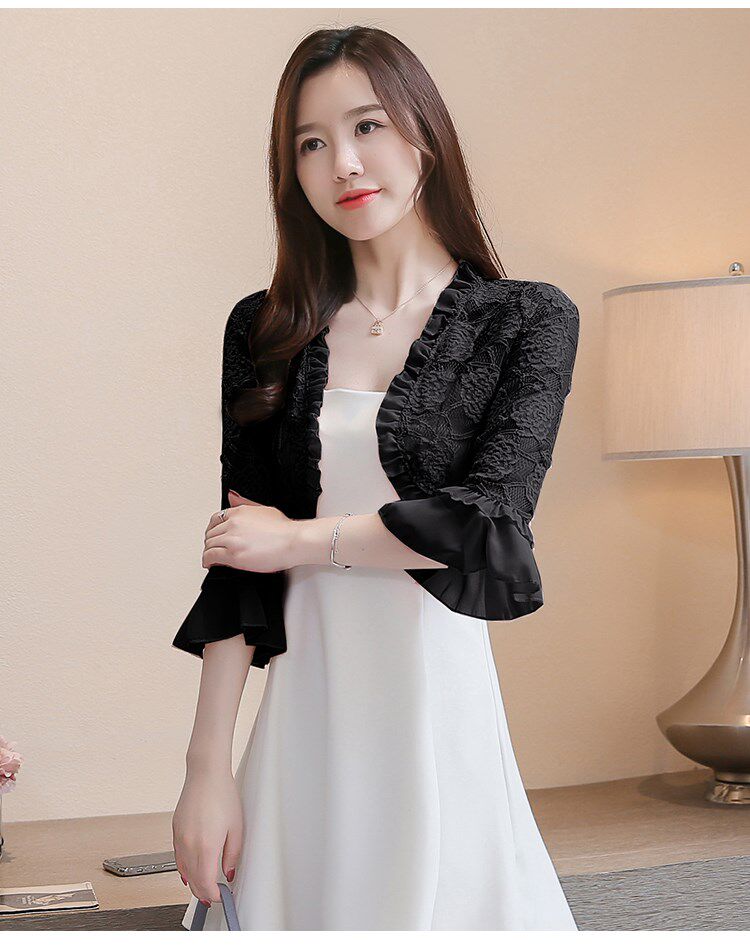 配吊带裙的小外套很仙的蕾丝上衣洋气显瘦夏季外搭披肩仙女防晒衣