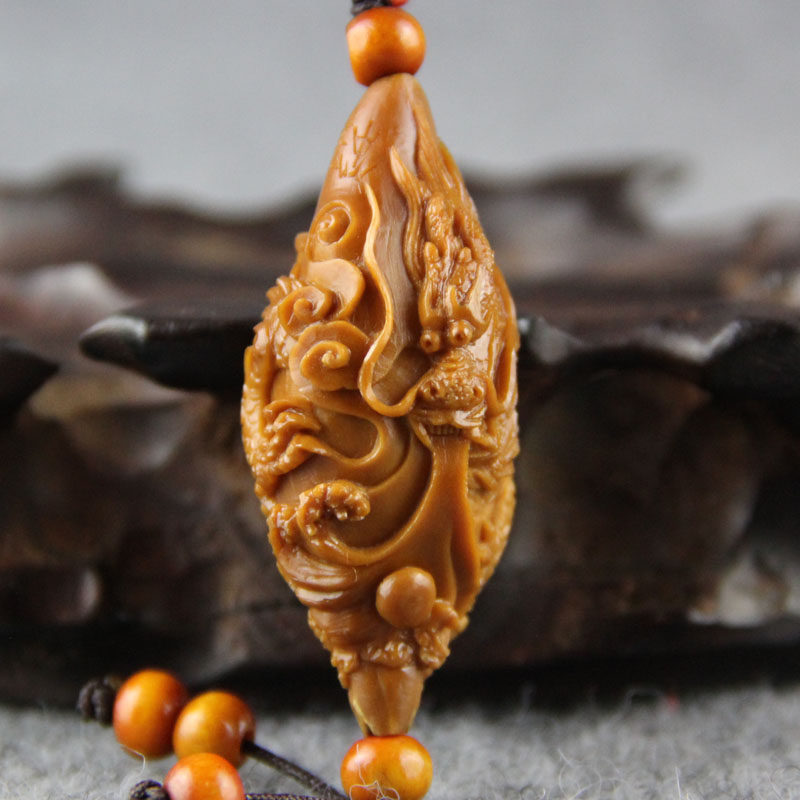 《龙》夏晓忠核雕名家典藏作品