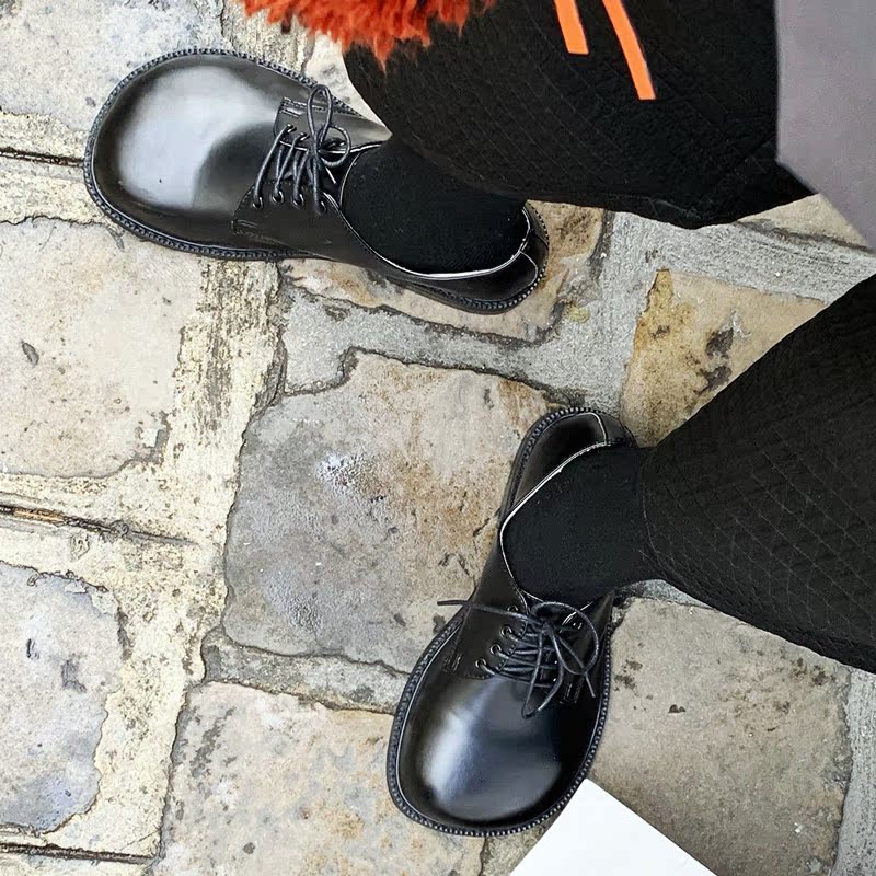 大头鞋女 圆头 复古 英伦_2020早春季mona张绮贤同款大头鞋女复古英伦