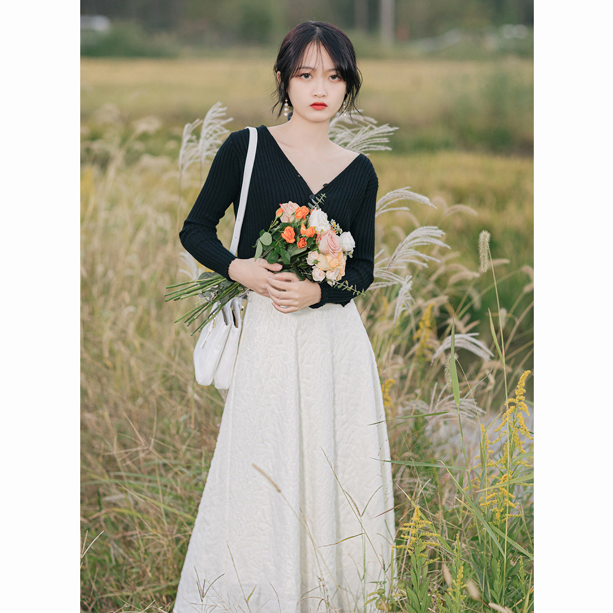 原创设计法式复古百搭通勤a字裙高腰蕾丝网纱米白仙气半裙—半身裙