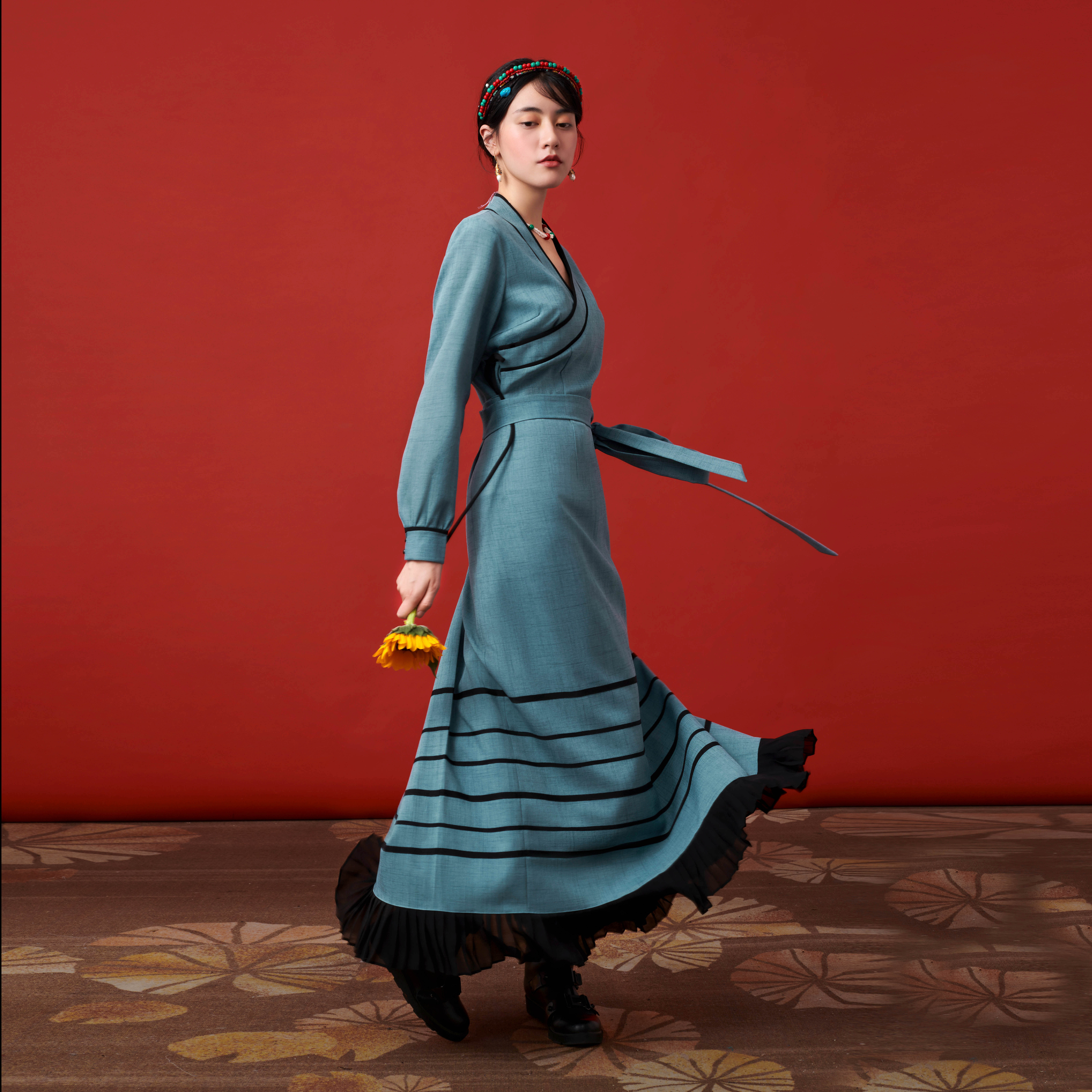 新款藏服藏族藏装春秋款 提花棉麻民族风花纹藏袍