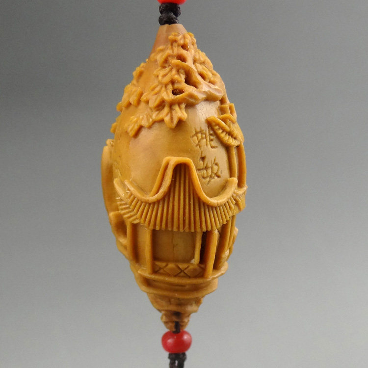 【东艺轩】核雕师姚敏作品《拙政园》