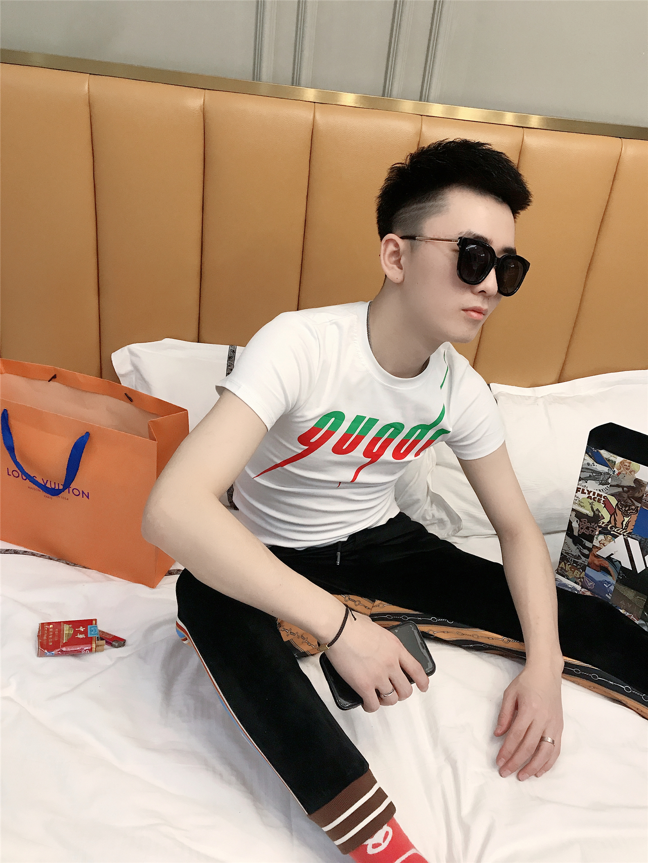 热销社会人t_精神小伙短袖t恤2020新款春夏社会人修身半袖小衫快手网