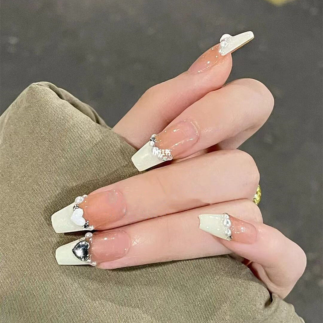 假指甲贴片法式珍珠奶白温柔手工美甲穿戴甲成品甲片光疗假指甲