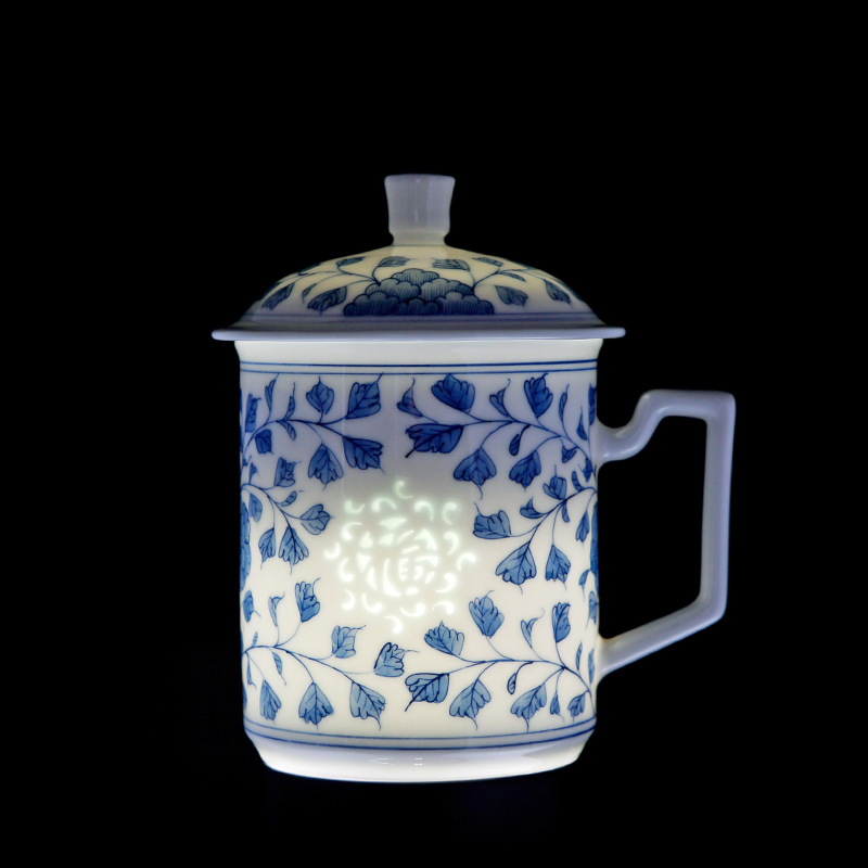 景德镇陶瓷茶杯手绘青花瓷玲珑带盖泡茶办公大号家用老板杯子套装