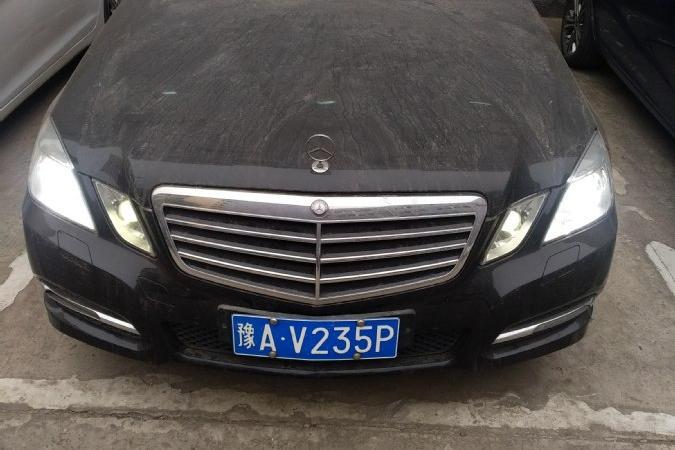 【变卖】豫av235p奔驰牌小型轿车一辆(e300l)