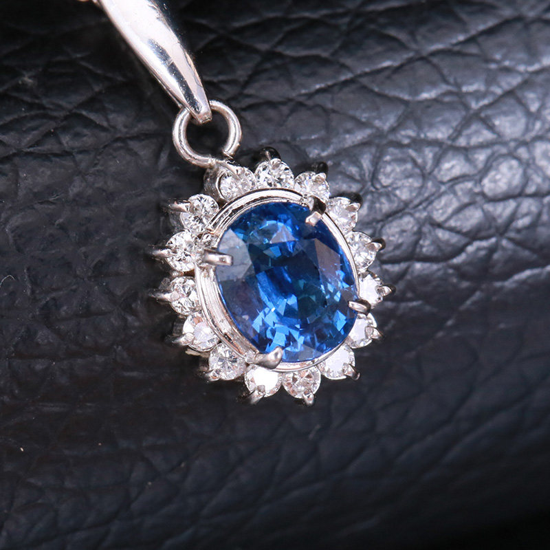 78ct 超美火彩 蓝宝石吊坠 pt900铂金镶钻0.15ct a3518