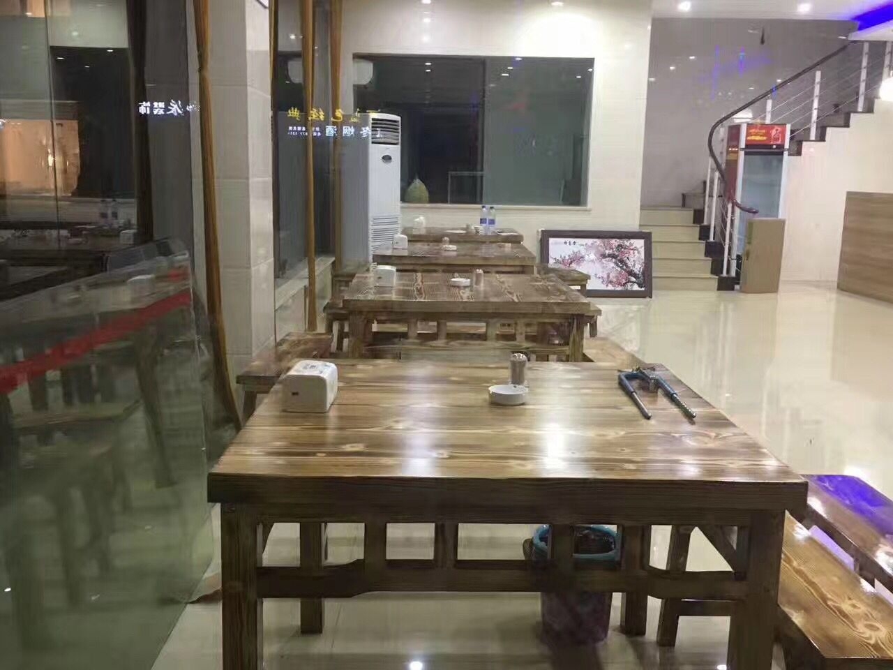 包邮碳化仿古实木方桌餐桌火烧木休闲桌打牌桌公园饭店农家乐桌椅在类目 住宅家具, 桌类, 餐桌中 - 来自Buy2taobao.com提供专业的淘宝代购服务