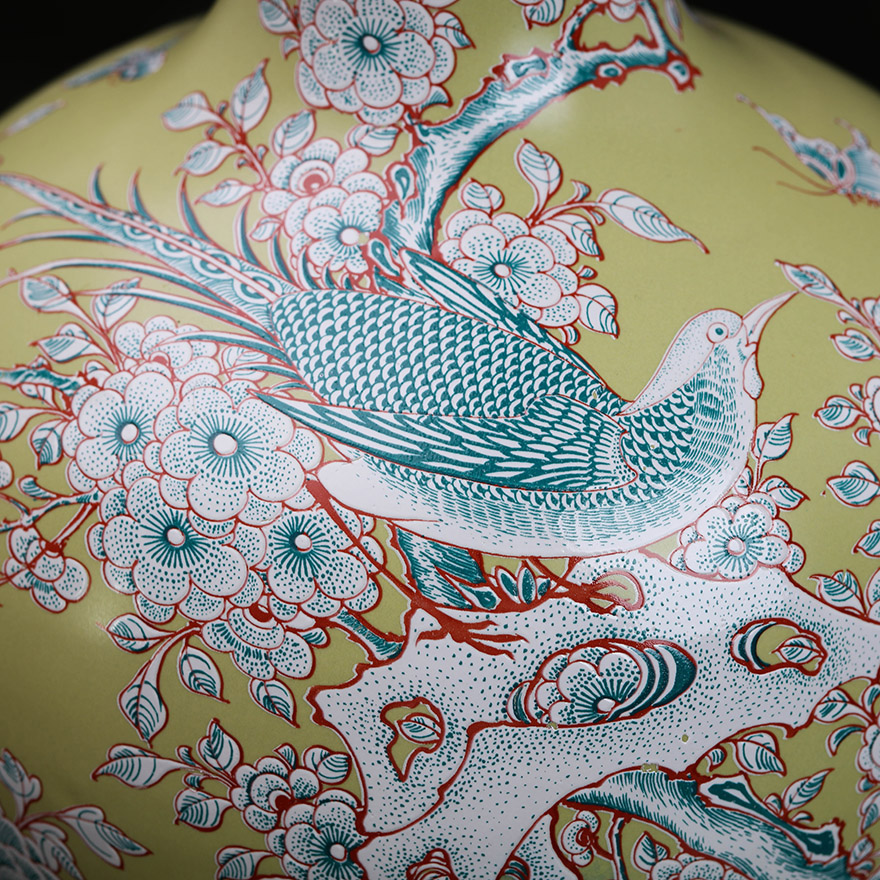 仿康熙粉彩花鸟天球 景德镇高级陶瓷美术师