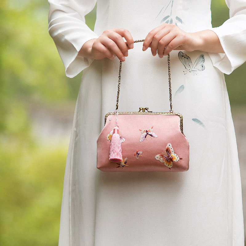 雅集手包原创复古粉色蝴蝶旗袍包包女中国风手拎真丝刺绣斜跨女包