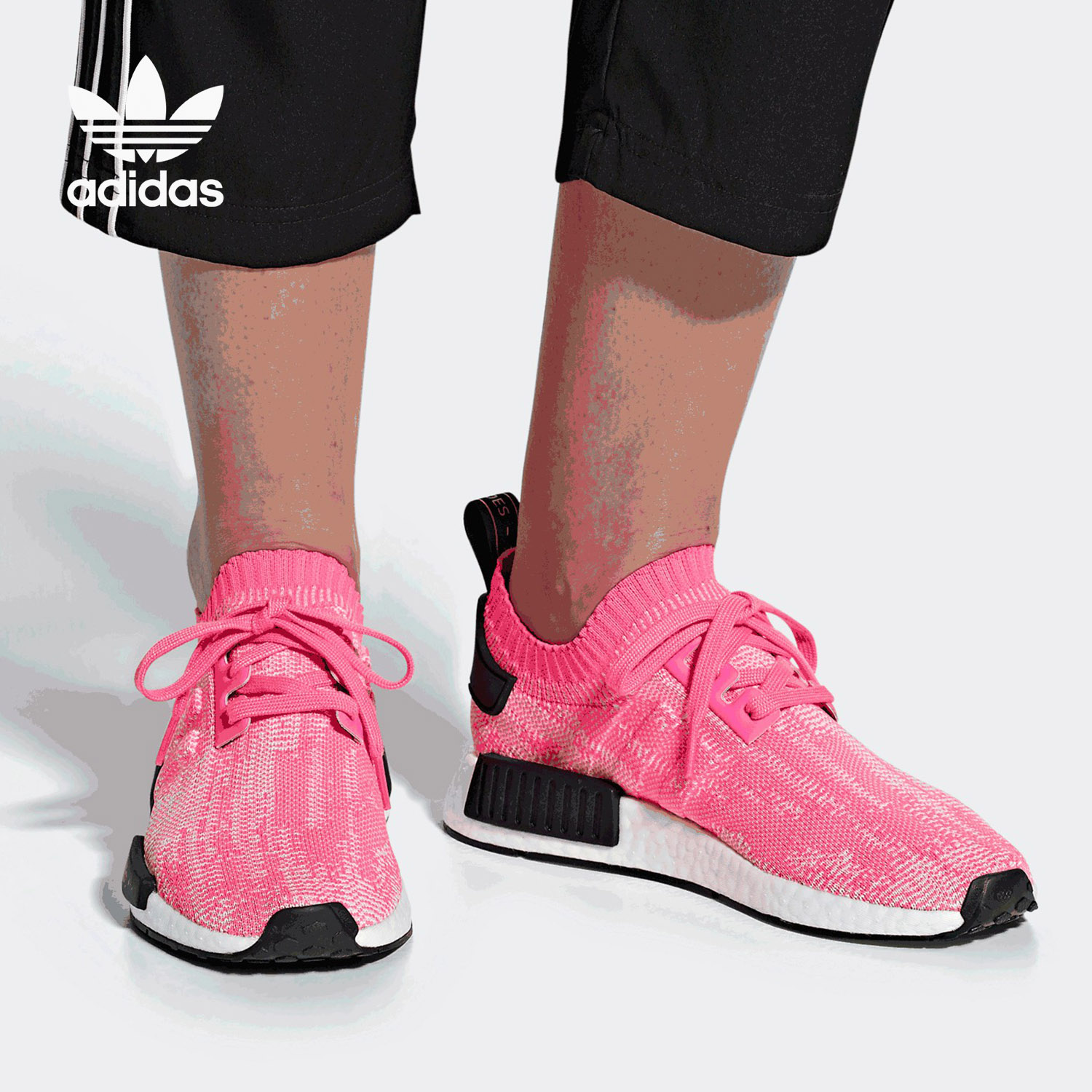 Adidas/阿迪达斯正品NMD_R1 PK W男女BOOST跑步运动鞋 AQ1104