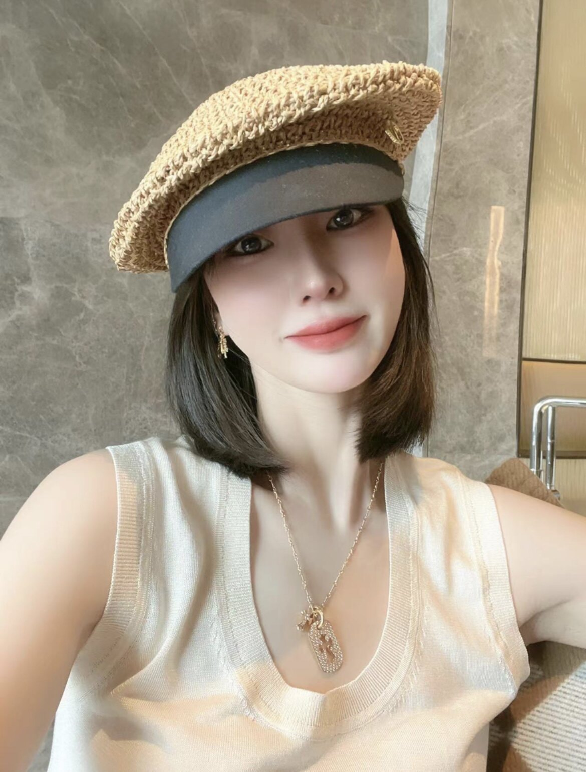 5566叶莎欧洲站2022夏新款陈太太百搭天丝针织衫显瘦圆领打底背心