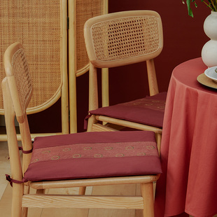 定制椅垫坐垫家用四季通用防滑餐桌实木迎新春办公室椅子垫子