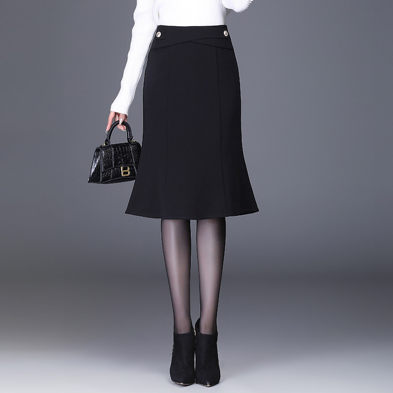 鱼尾裙秋冬半身裙2021春款裙子一步裙女春秋长裙黑色包臀裙半裙冬