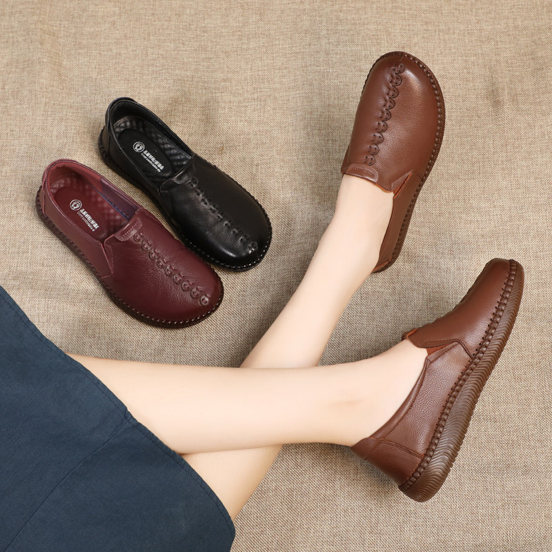 春秋新款牛筋底妈妈鞋软底女舒适真皮休闲单鞋中老年平底老人皮鞋