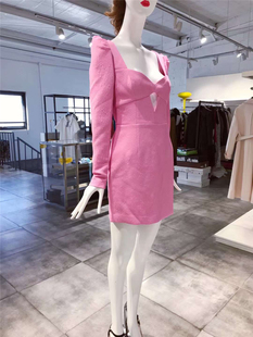 S-M穿 REBECCA VALLANCE 精致又漂亮粉色露背修身连衣裙 810