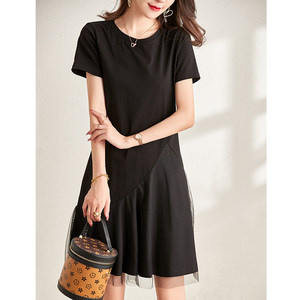 休闲连衣裙女夏2021新款黑色设计感法式小黑裙气质中长款t恤裙子