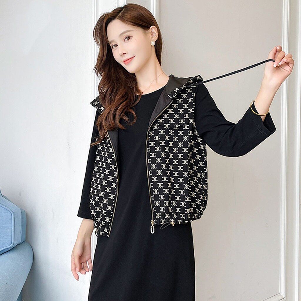 小蕾精品  气质休闲带毛领两件套套裙  伊一