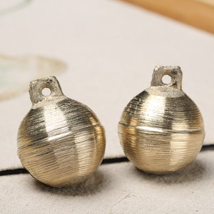 狗铃铛大号图片