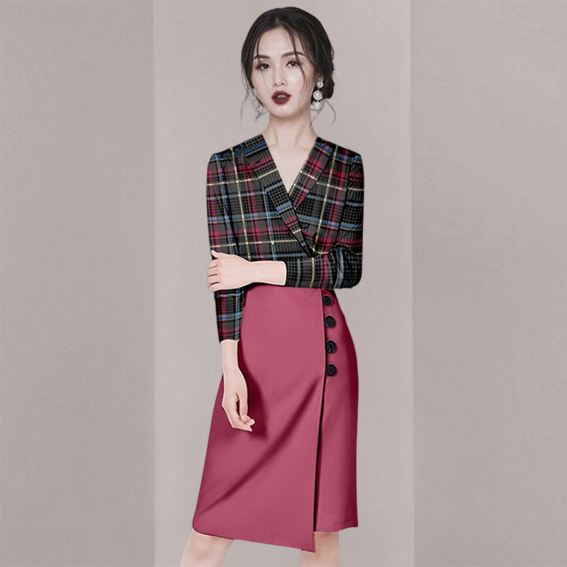 MeiXi定制秋季2023新款减龄高级感格纹套装女包臀裙西装两件套潮