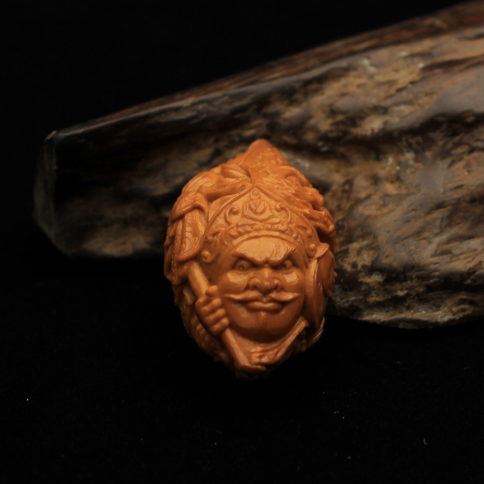 苏工核雕2.3cm《四大天王》