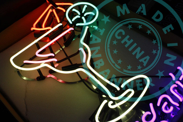 发光灯牌箱定订制酒吧挂墙复古工业风传统玻璃霓虹灯鸡尾酒 n100