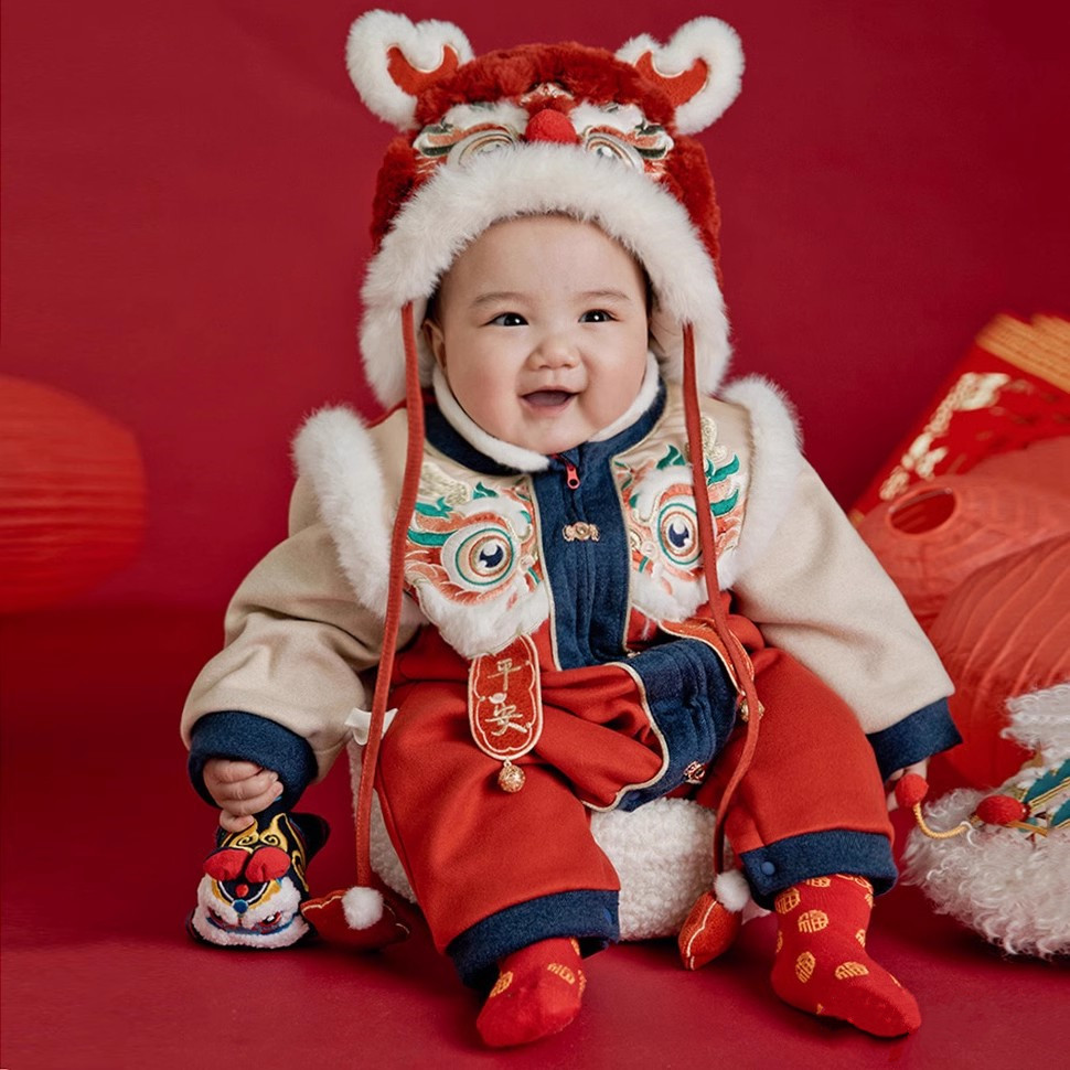 婴儿连体衣拜年服冬季周岁礼服抓周中国风龙年宝宝装新年过年爬服