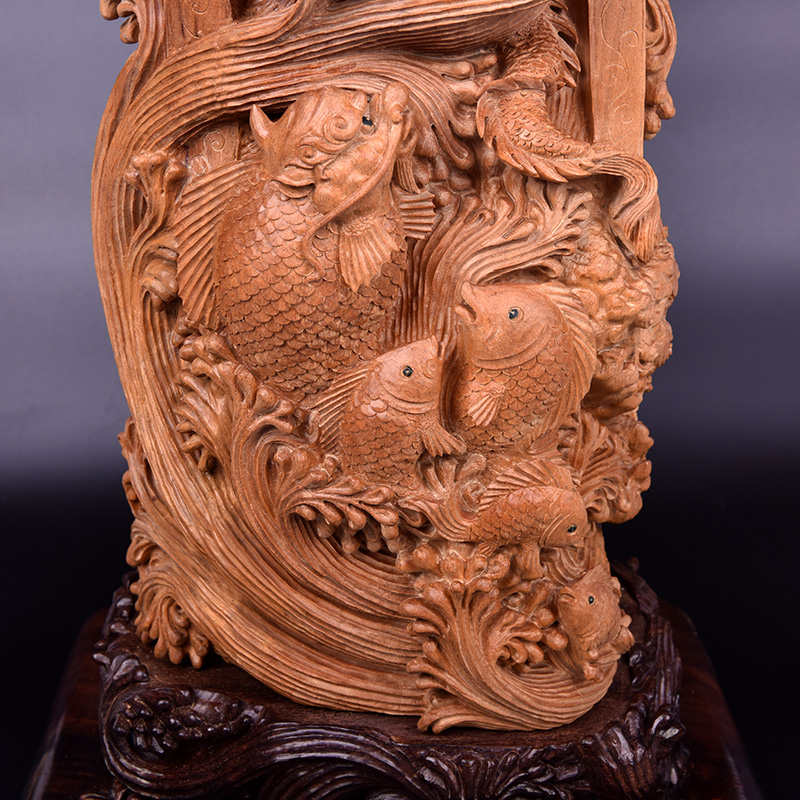 老山檀香鲤鱼跳龙门摆件 7.2kg(含底座)