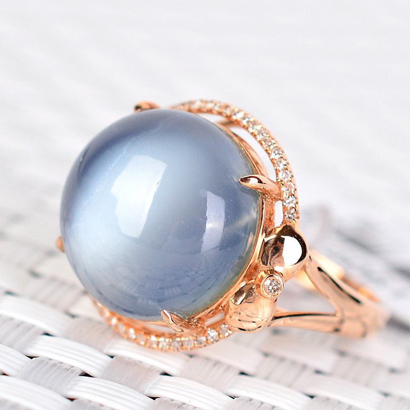 10.5克拉 大颗精美18k金伴钻月光石戒指 圆润饱满【9996】