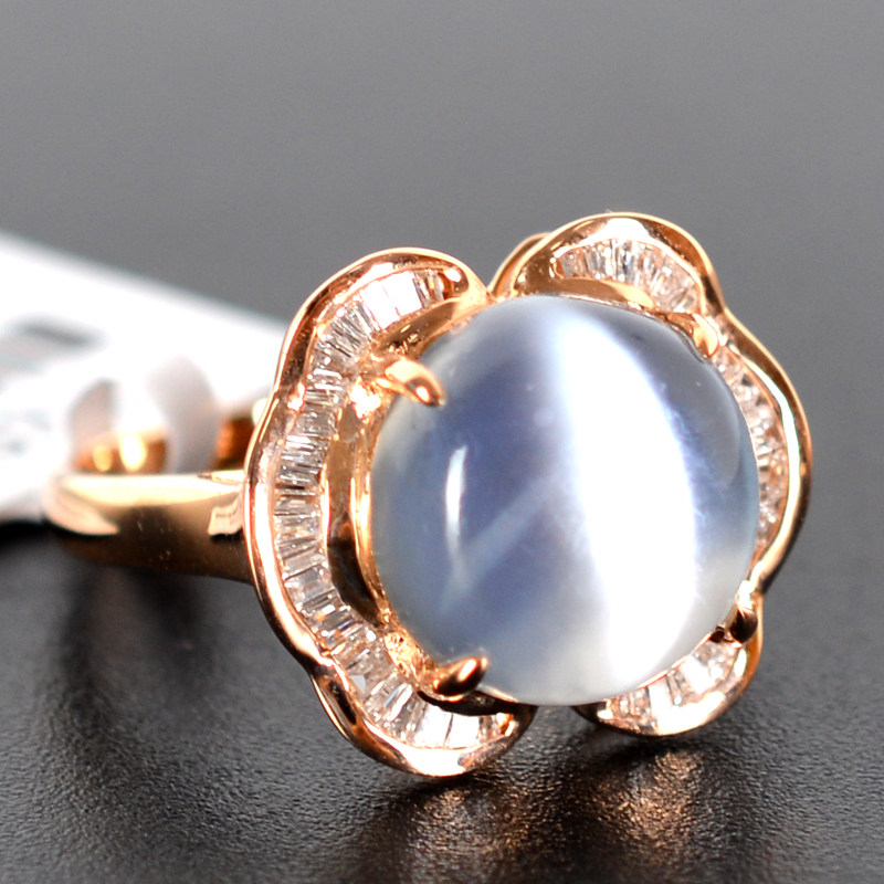 5.05克拉 18k金伴钻月光石戒指 圆润饱满【1544】