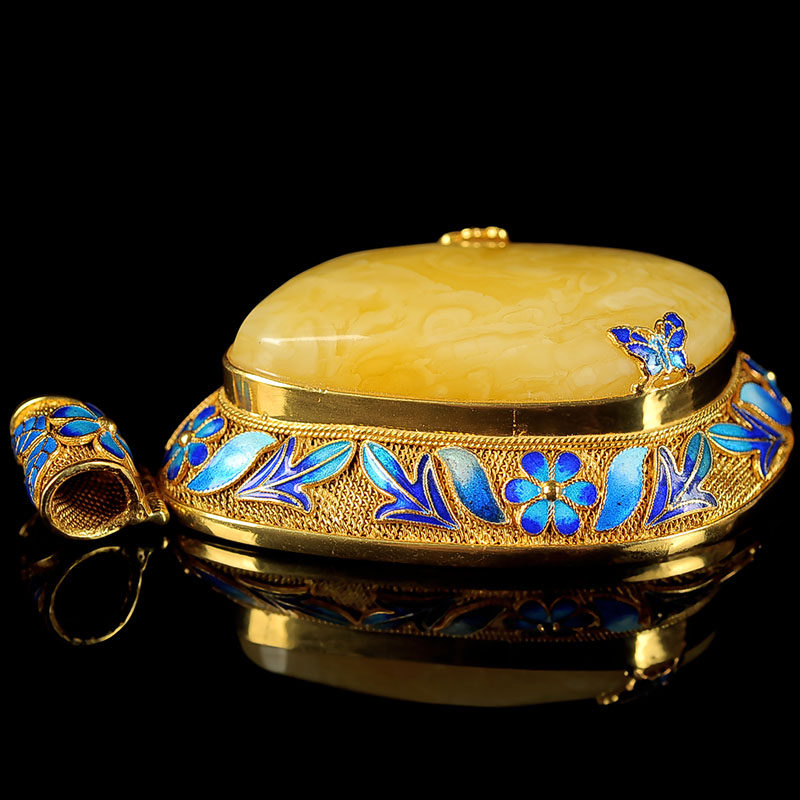 馆藏级宝光蜜蜡琥珀珍品大拍 32.