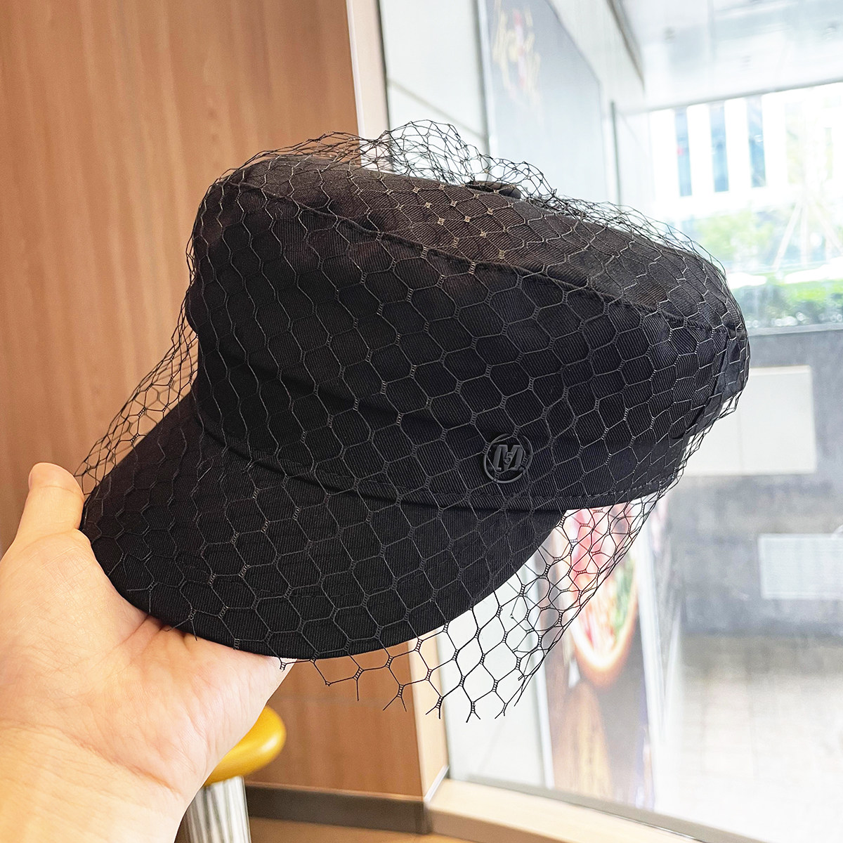 时尚网纱海军帽女优雅复古网红款报童帽短檐鸭舌英伦逛街平顶帽子