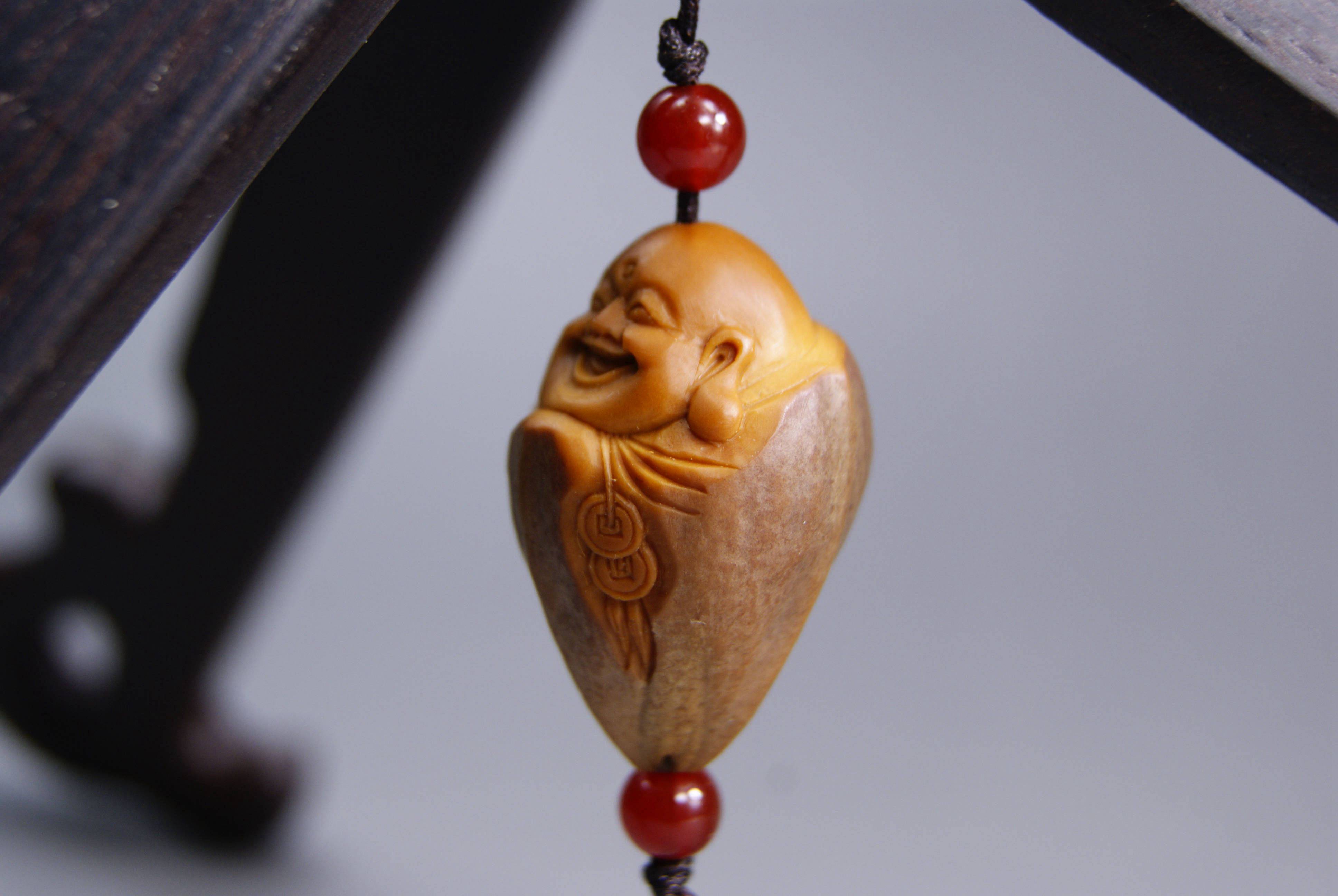 苏州核雕大师 周义清 弥勒 单籽