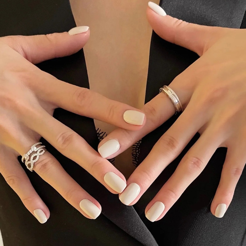 指甲贴片可拆卸穿戴式2021新款网红美甲片成品短款纯色甲片已售100