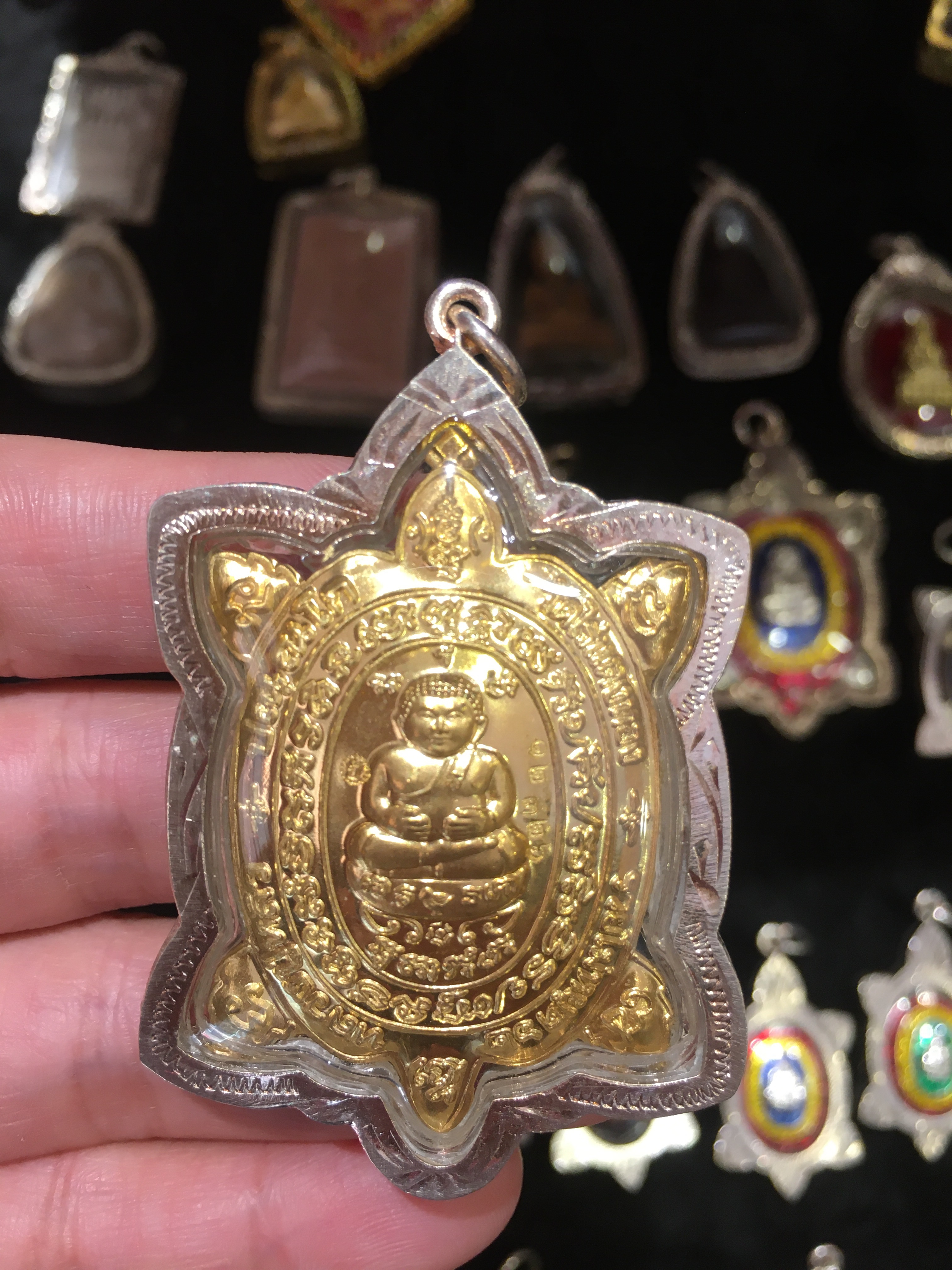 泰国佛牌正牌种类(泰国佛牌正牌种类介绍)