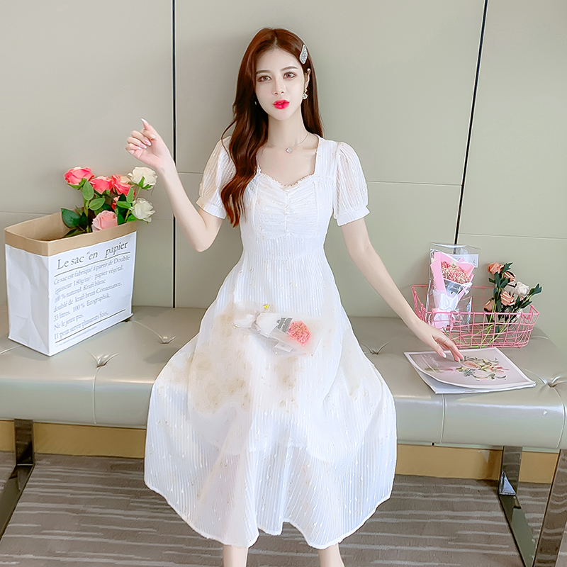 白色裙子泡泡袖气质温柔风初恋裙仙女雪纺法式碎花连衣裙女夏长裙