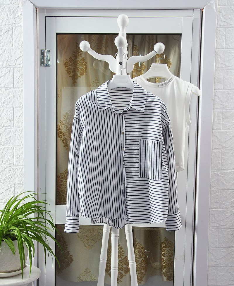 Deficit 02-25 Long sleeve Easy Versatile Irregular Two piece set Primer leisure time stripe shirt 10020002in the Women's clothing/Boutique , Shirt category - from Buy2taobao.com to provide professional Taobao agent buy service