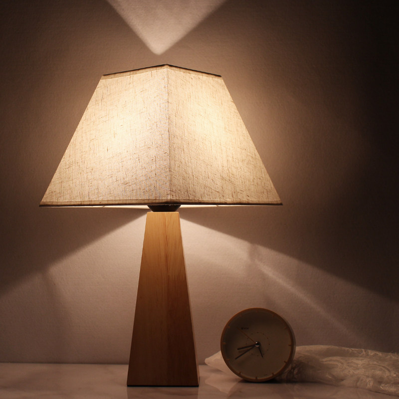 简约复古创意 床头卧室书桌装饰 节能调光遥控 实木床头台灯优惠券